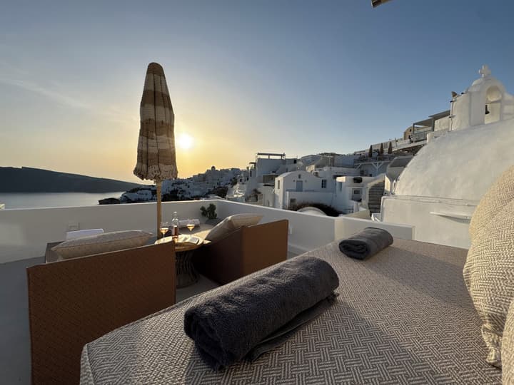 Kaleidoscope Cave Houses Oia