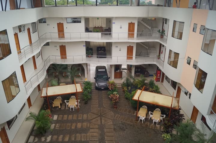Royal Kerkus Hotel
