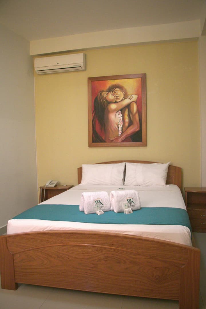 Royal Kerkus Hotel