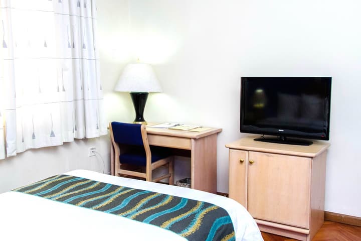 Mahogany Lodge, Cantonments