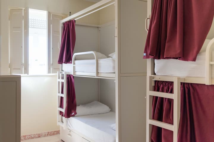 Sant Jordi Hostels Lisbon