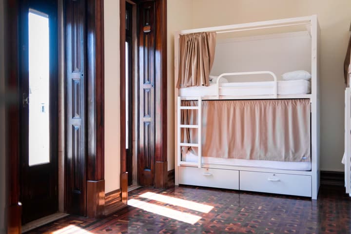 Sant Jordi Hostels Lisbon