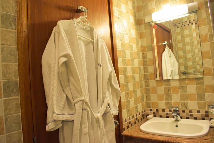 After 40 Hotel