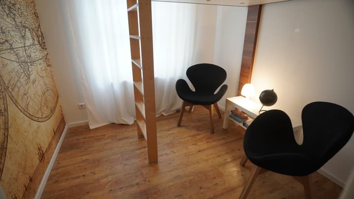 Old Kings Design Hostel