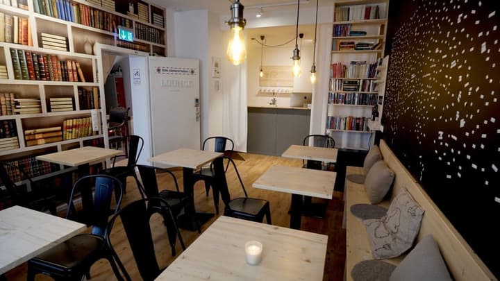 Old Kings Design Hostel