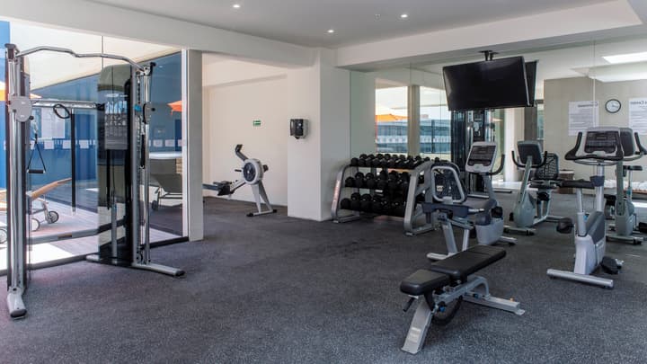 Holiday Inn Express Mexico Aeropuerto by IHG
