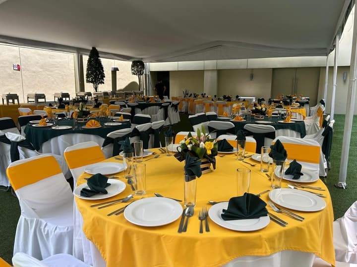 Holiday Inn Express Mexico Aeropuerto by IHG
