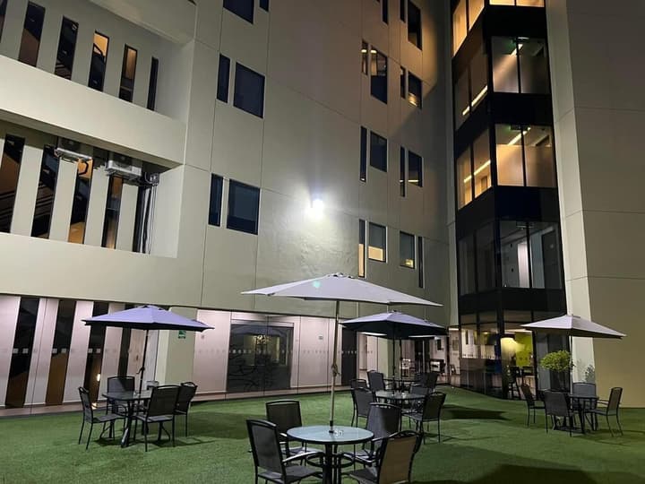 Holiday Inn Express Mexico Aeropuerto by IHG