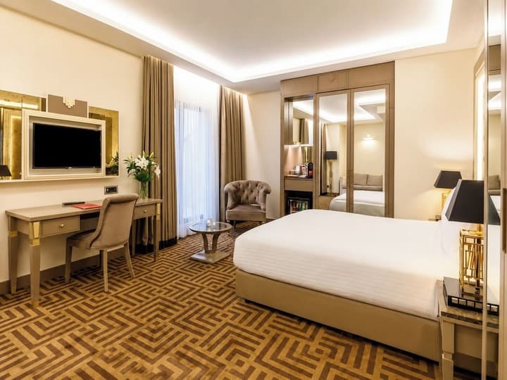 Ramada by Wyndham Istanbul Golden Horn