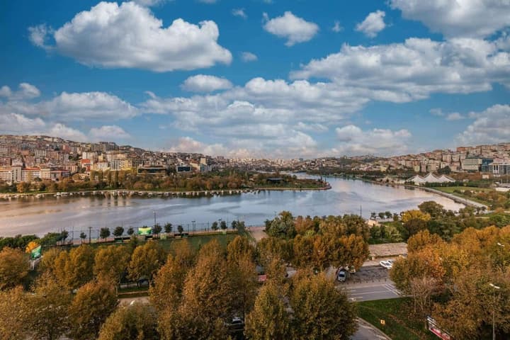 Ramada by Wyndham Istanbul Golden Horn