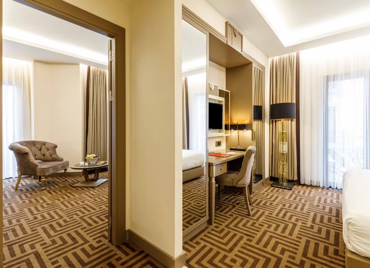 Ramada by Wyndham Istanbul Golden Horn
