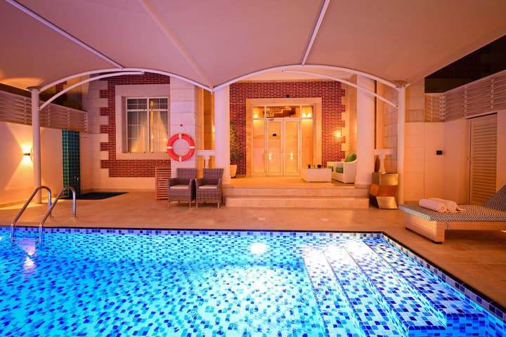 Al Aziziyah Boutique Hotel By The Torch