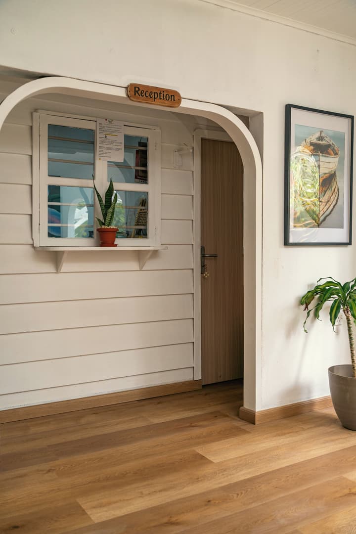 Beau Vallon Bungalows