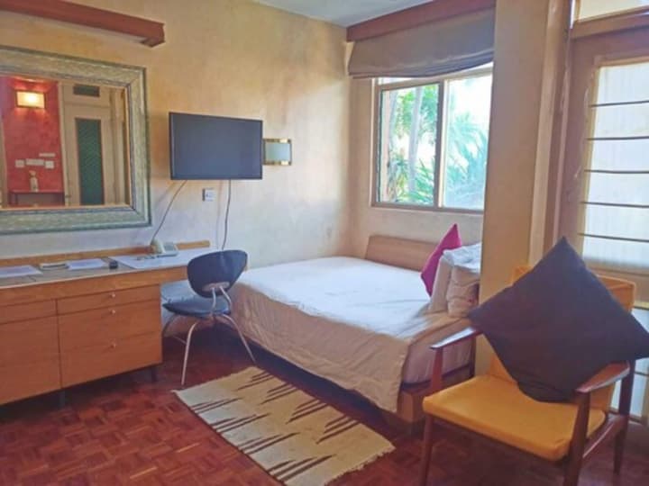 Woodmere Serviced Apartments