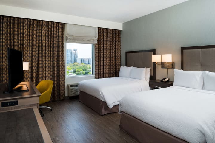 Hampton Inn & Suites Miami Wynwood Design District