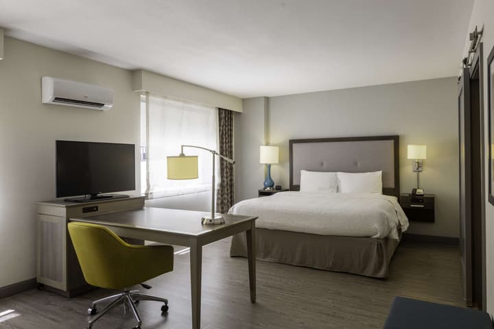 Hampton Inn & Suites Miami Wynwood Design District