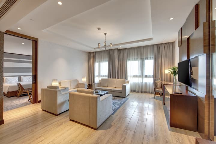 Metropolitan Hotel Dubai
