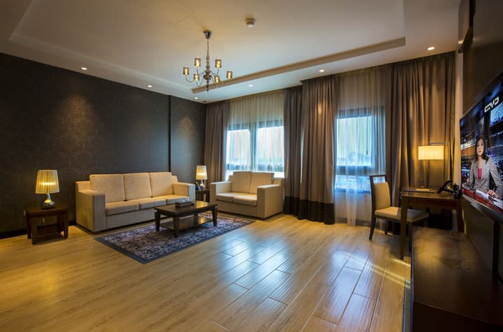 Metropolitan Hotel Dubai