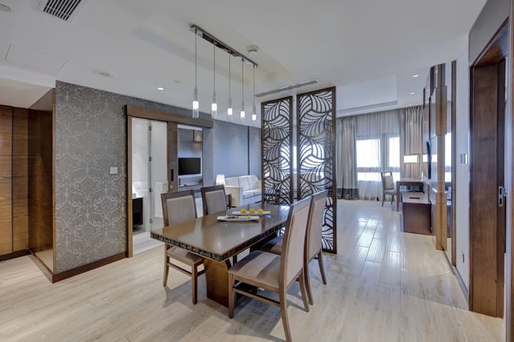 Metropolitan Hotel Dubai