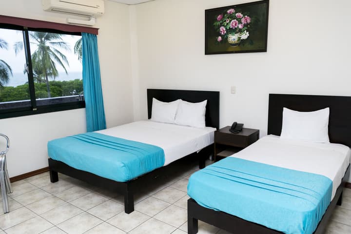 Hotel Puntarenas Beach
