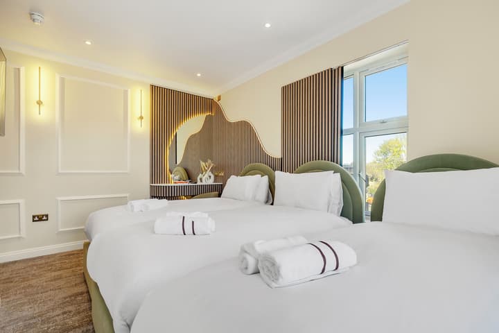 London Star Hotel