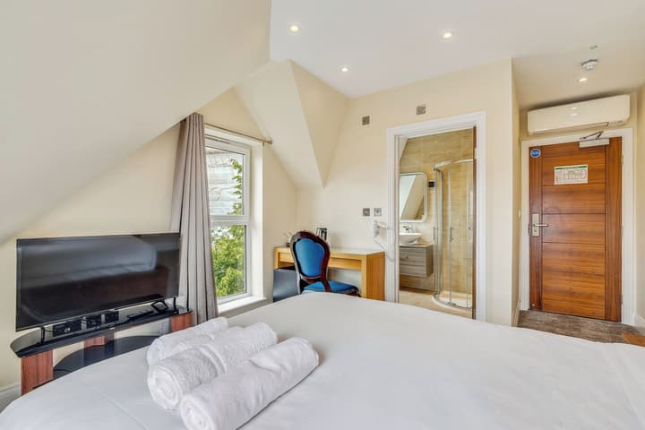 London Star Hotel