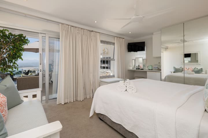 Ocean Watch Guest House