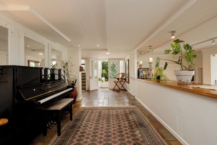 Ocean Watch Guest House
