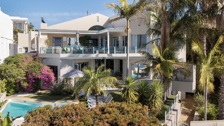 Ocean Watch Guest House