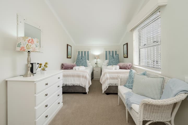 Ocean Watch Guest House