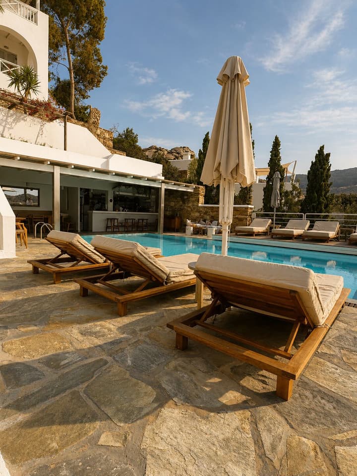 Far Out Hotel & Spa