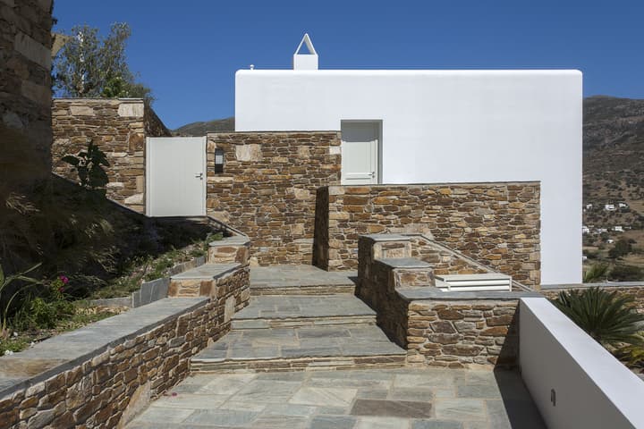 Far Out Hotel & Spa