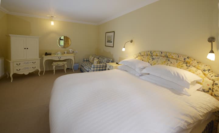 Factors Inn & Cottage