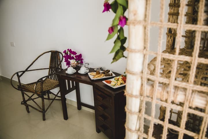 Moonshine Uroa Boutique Hotel