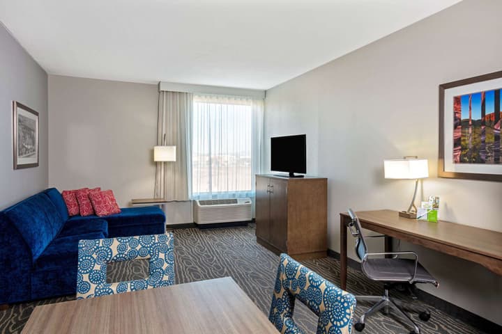 La Quinta Inn & Suites by Wyndham Kingman