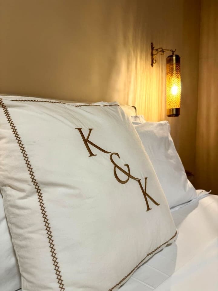 OIA Unique Homes by K&K