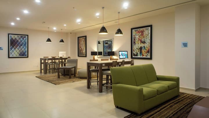 Holiday Inn Express Mexico - Toreo by IHG