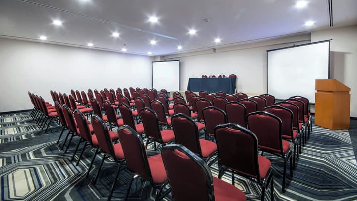 Holiday Inn Express Mexico - Toreo by IHG