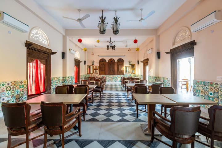 Vivaana Culture Hotel