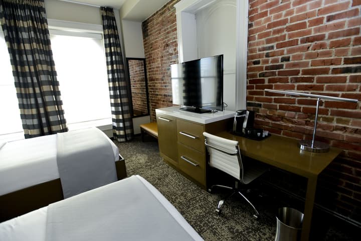 voco Hotel Napoleon Memphis by IHG