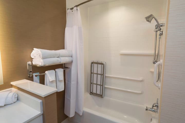 Fairfield Inn & Suites by Marriott Geneva Finger Lakes