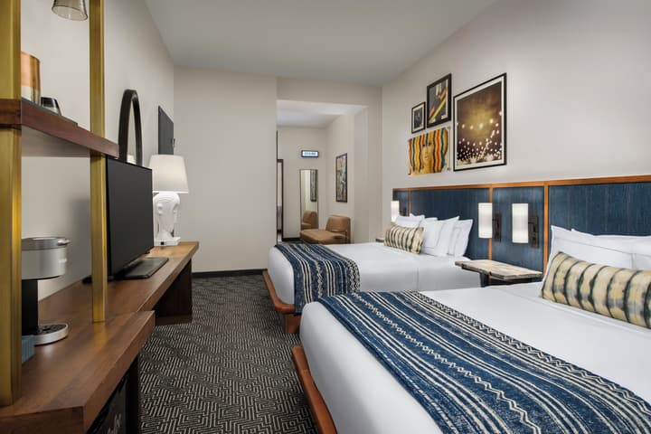 The Troubadour Hotel New Orleans
