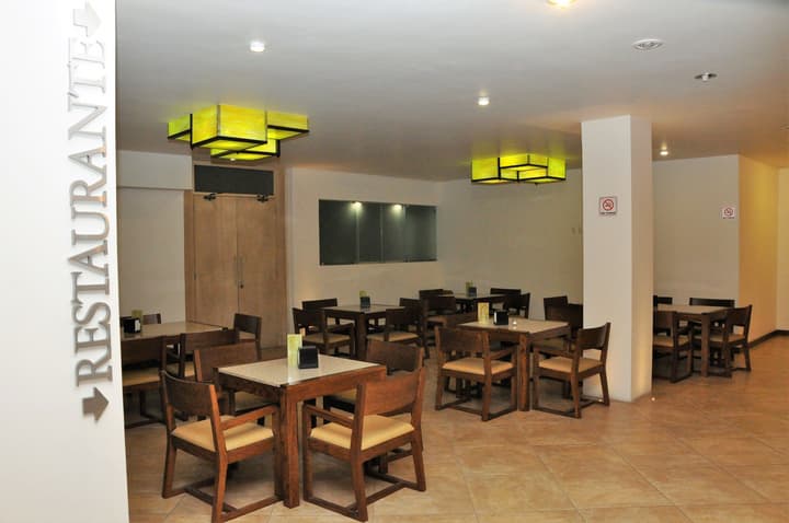 Hotel El Monte