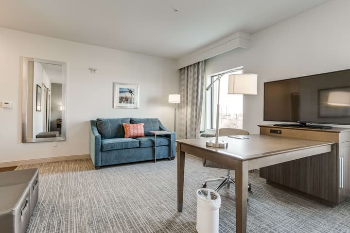 Hampton Inn & Suites North Dallas Central Expy