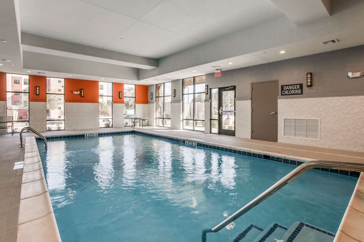 Hampton Inn & Suites North Dallas Central Expy