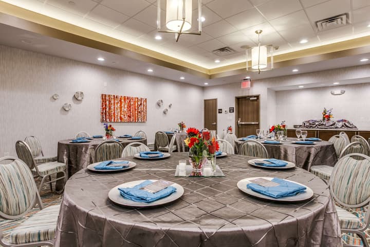 Hampton Inn & Suites North Dallas Central Expy