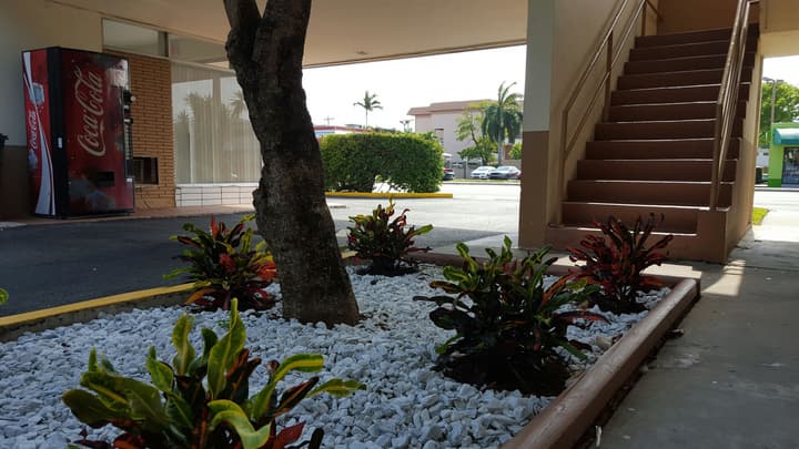 Parkway Inn Airport Motel Miami