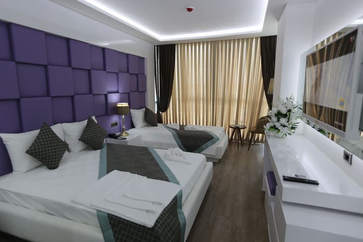 Elips Royal Hotel & Spa