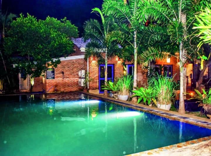 Pavana Hotel