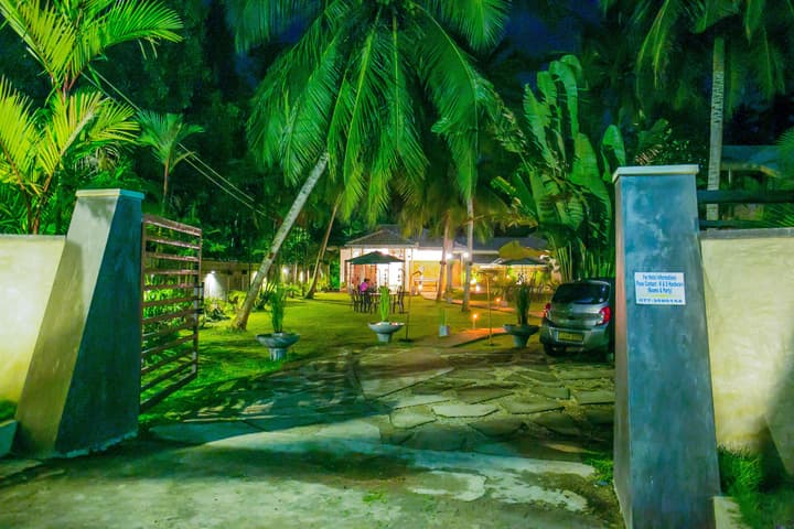 Pavana Hotel